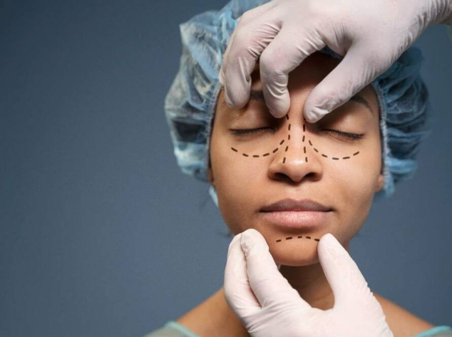 plastic surgeon in vadodara